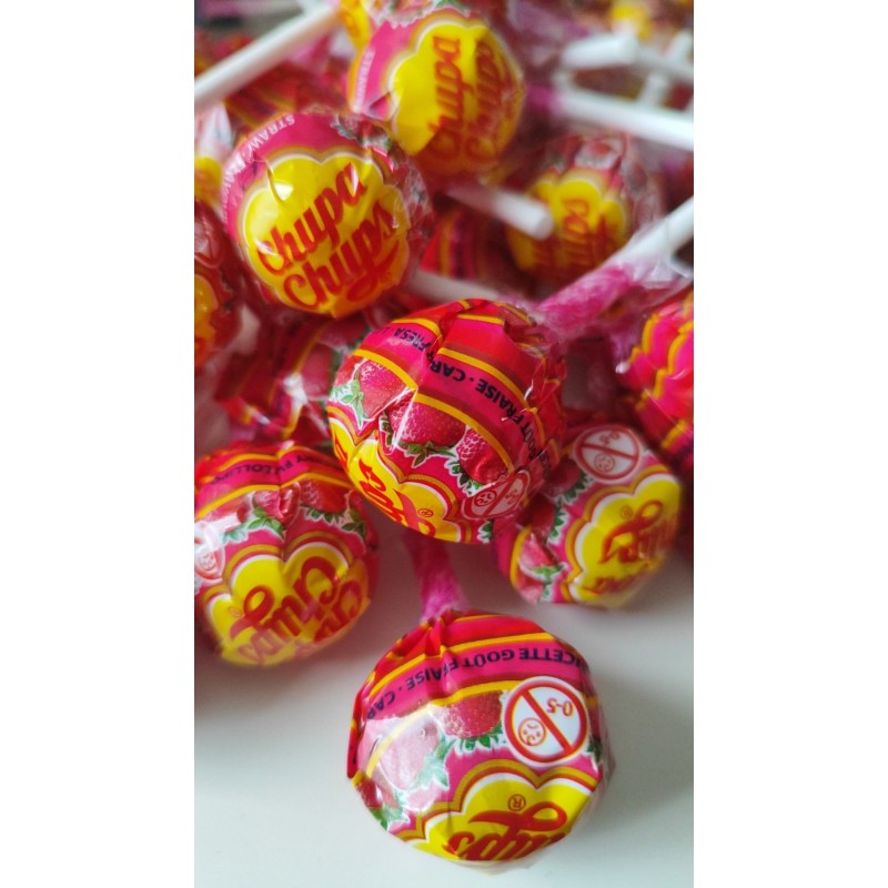 Sucette chupa chips fraise