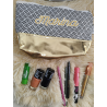 Trousse avec  maquillage