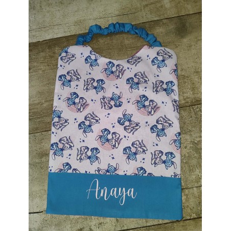 Bavoir maternelle stitch